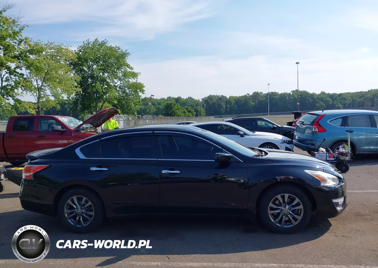 2015 Nissan Altima 2.5 S VIN:1N4AL3AP6FN903666 - 13
