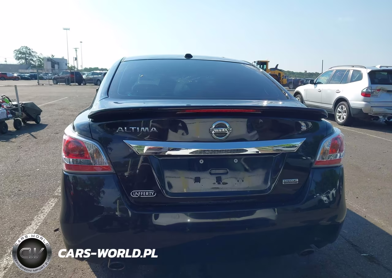 2015 Nissan Altima 2.5 S VIN:1N4AL3AP6FN903666 - 16