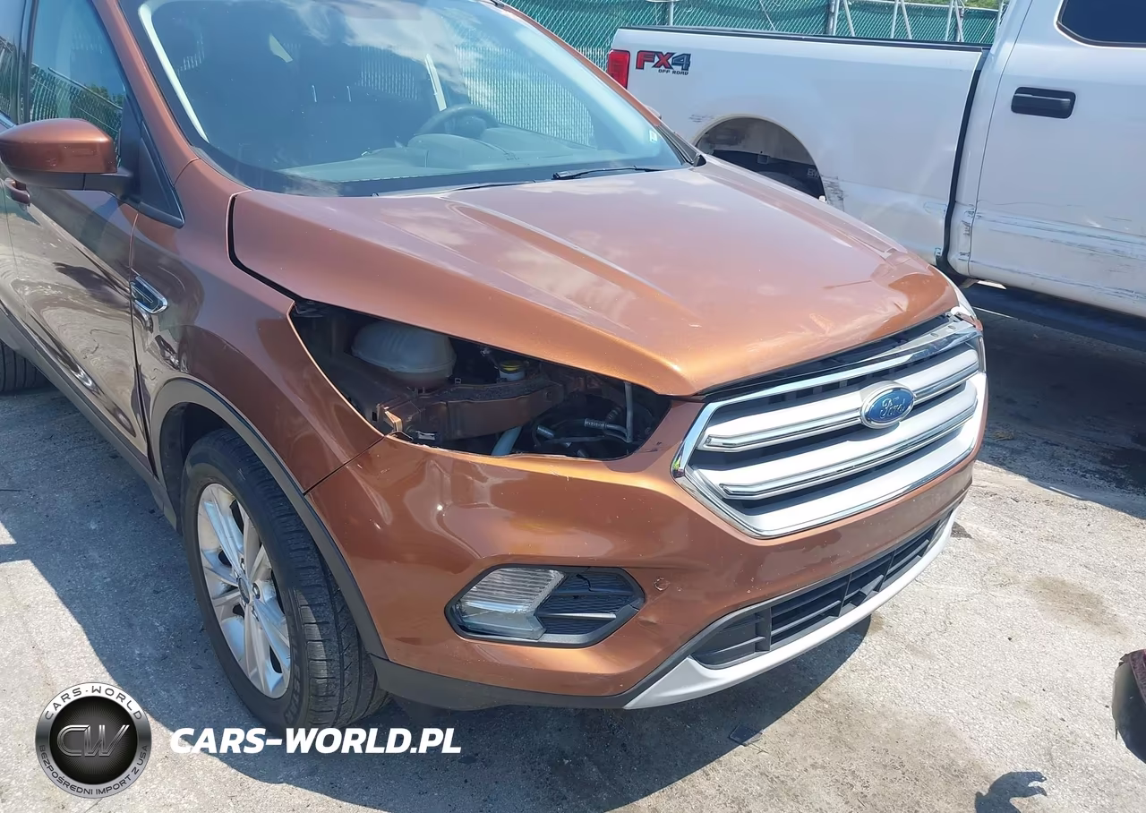 2017 Ford Escape Se VIN:1FMCU0GDXHUC77278 - 6