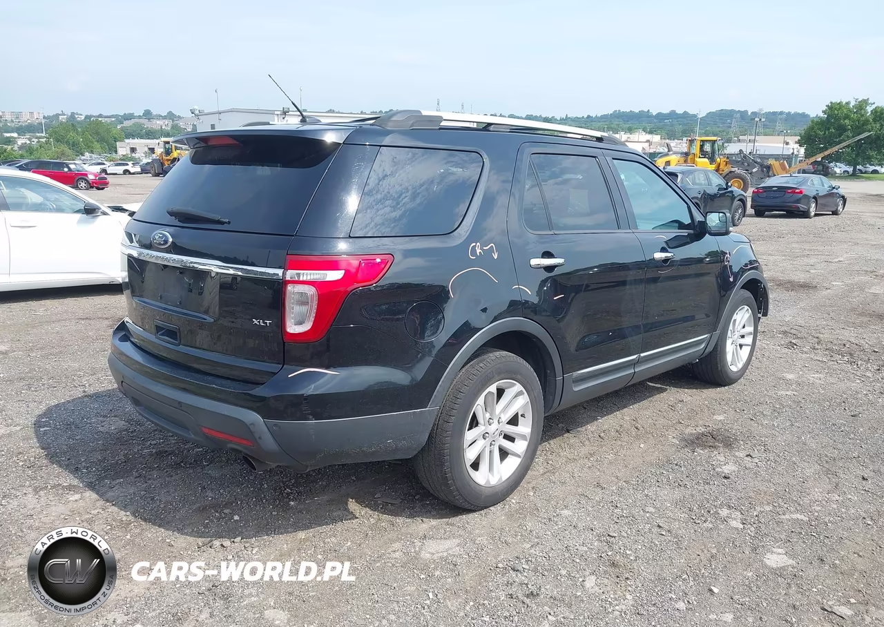 2012 Ford Explorer Xlt VIN:1FMHK7D82CGA11224 - 4