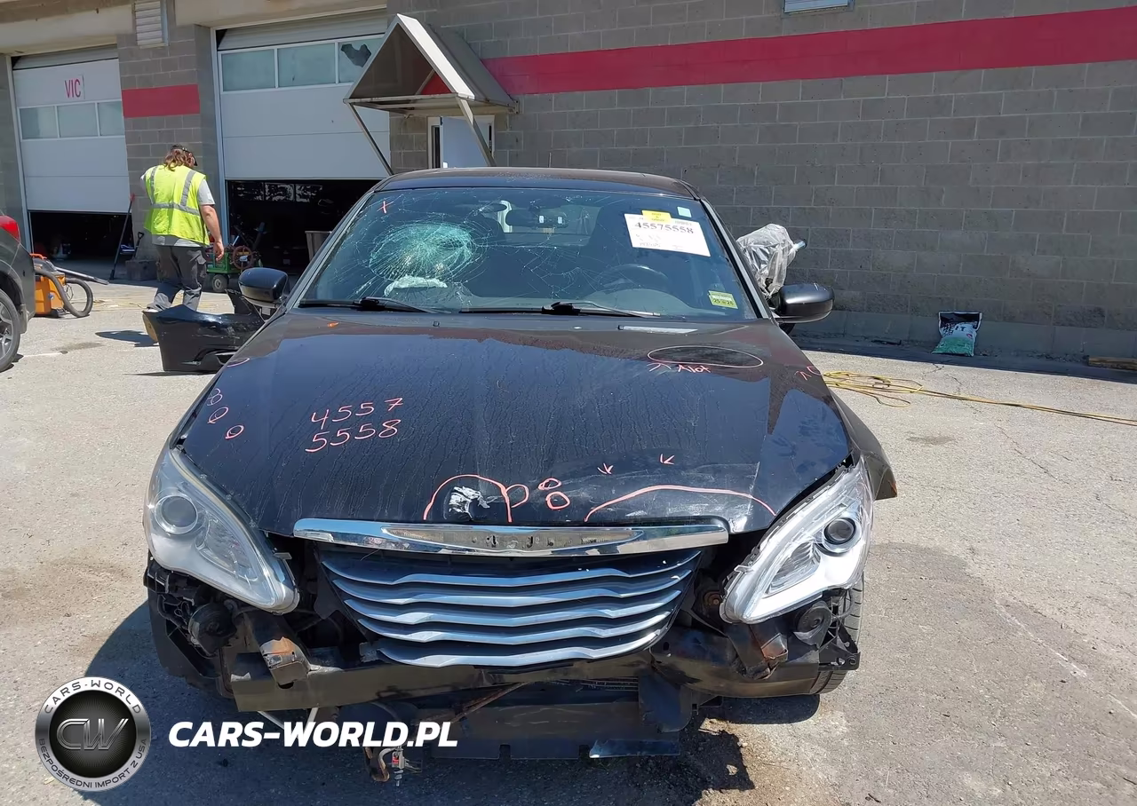 2013 Chrysler 200 Touring VIN:1C3CCBBB7DN543678 - 13