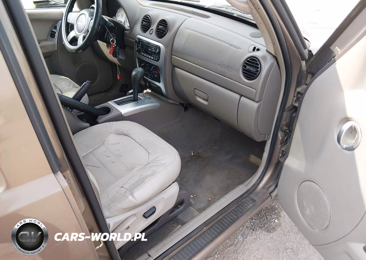 2002 Jeep Liberty Limited Edition VIN:1J4GL58K52W236016 - 5