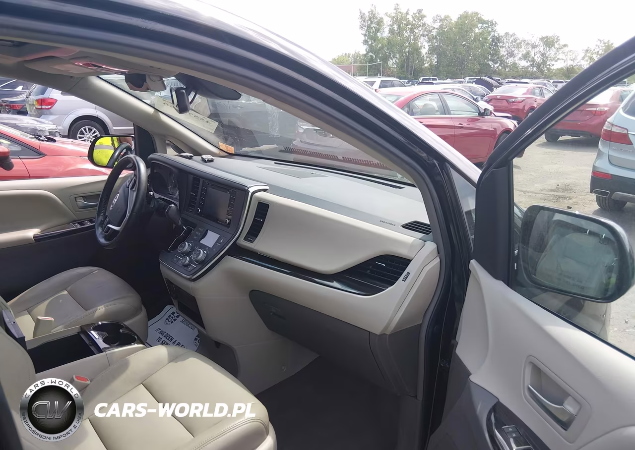 2019 Toyota Sienna Xle 7 Passenger VIN:5TDDZ3DC2KS224948 - 5