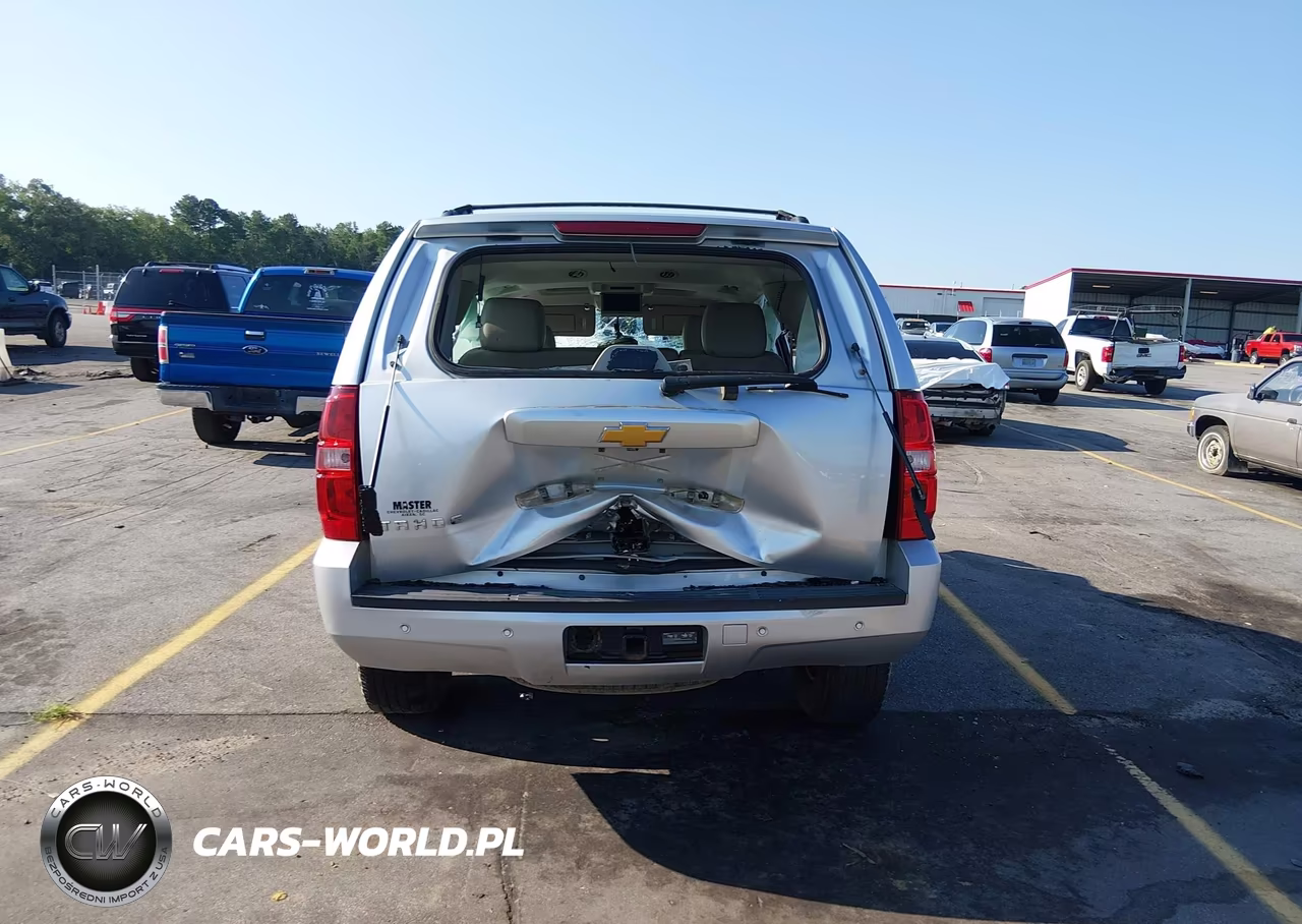 2014 Chevrolet Tahoe Lt VIN:1GNSCBE09ER189696 - 17