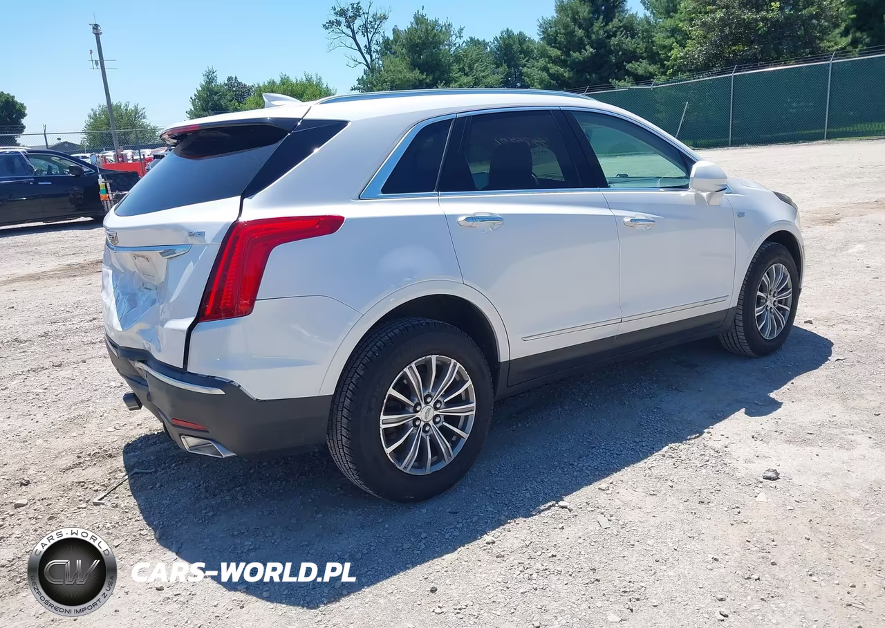 2017 Cadillac Xt5 Luxury VIN:1GYKNBRS1HZ172808 - 4