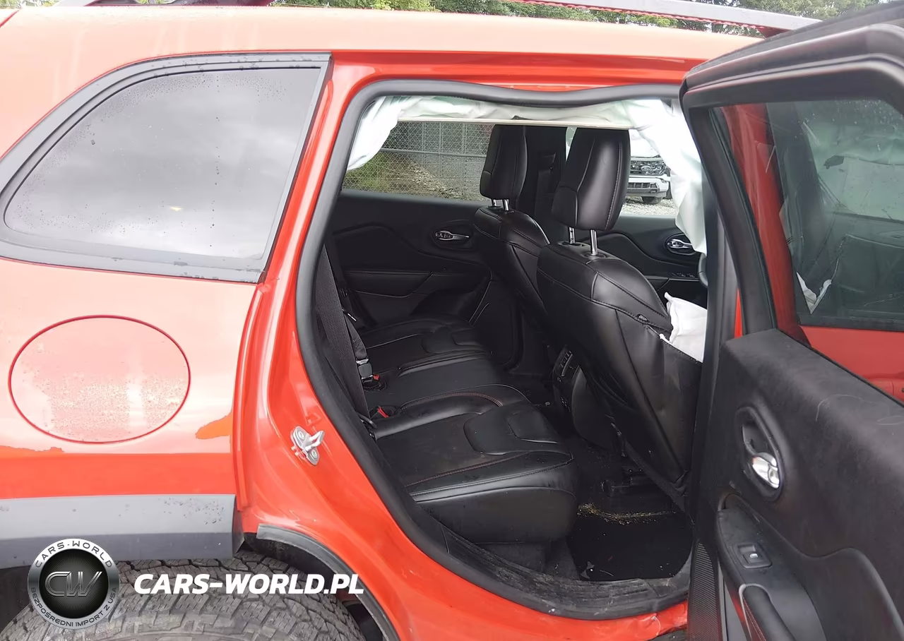 2021 Jeep Cherokee Trailhawk 4X4 VIN:1C4PJMBX1MD230612 - 8
