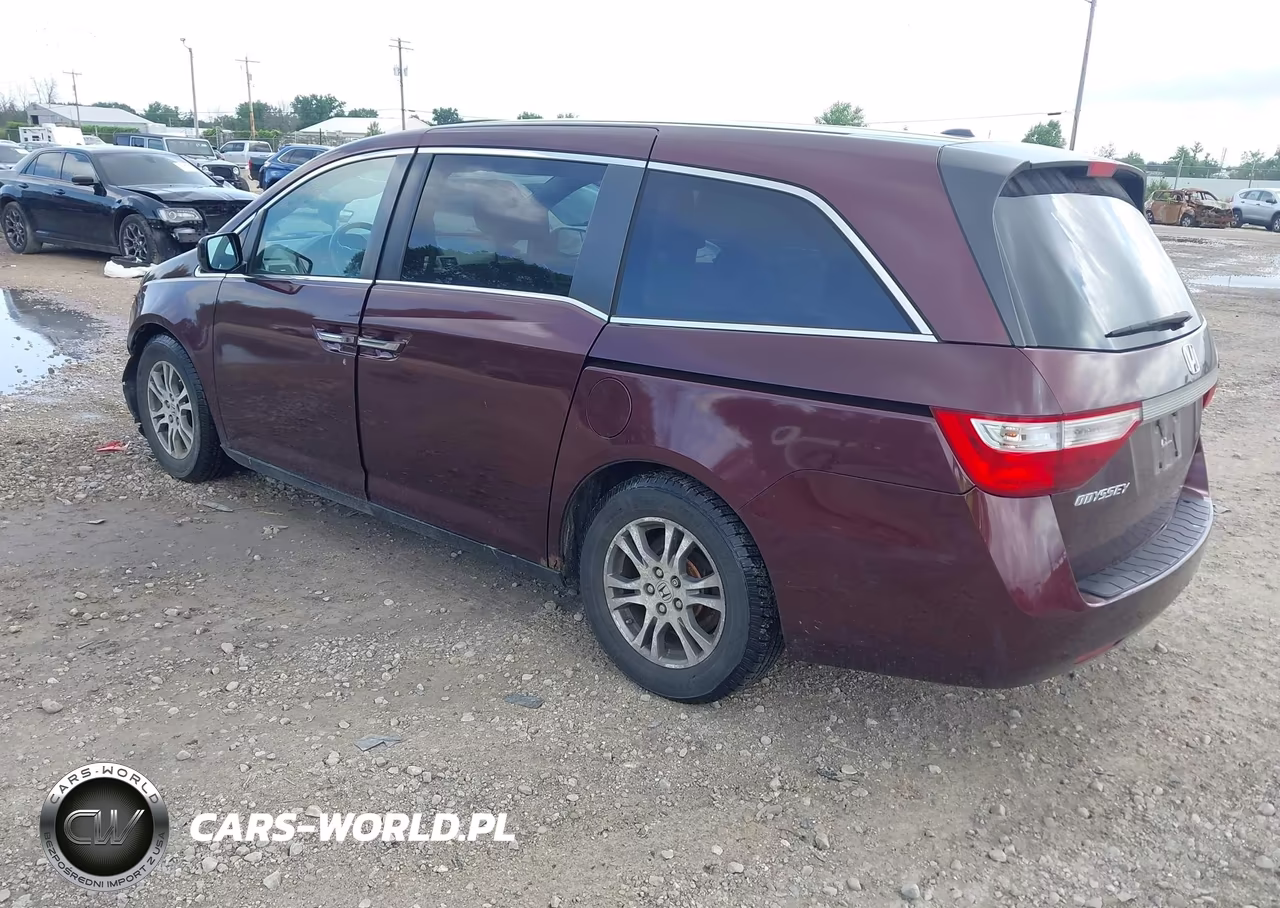 2013 Honda Odyssey Ex-L VIN:5FNRL5H65DB082884 - 3