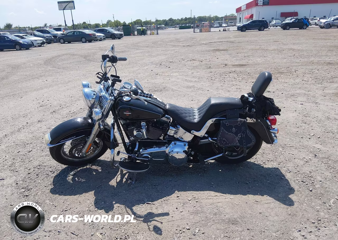 2013 Harley-Davidson Flstc Heritage Softail Classic VIN:1HD1BWV13DB014986 - 12