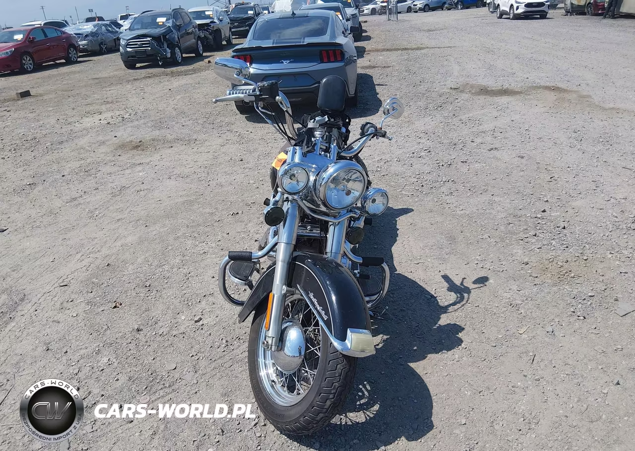 2013 Harley-Davidson Flstc Heritage Softail Classic VIN:1HD1BWV13DB014986 - 5
