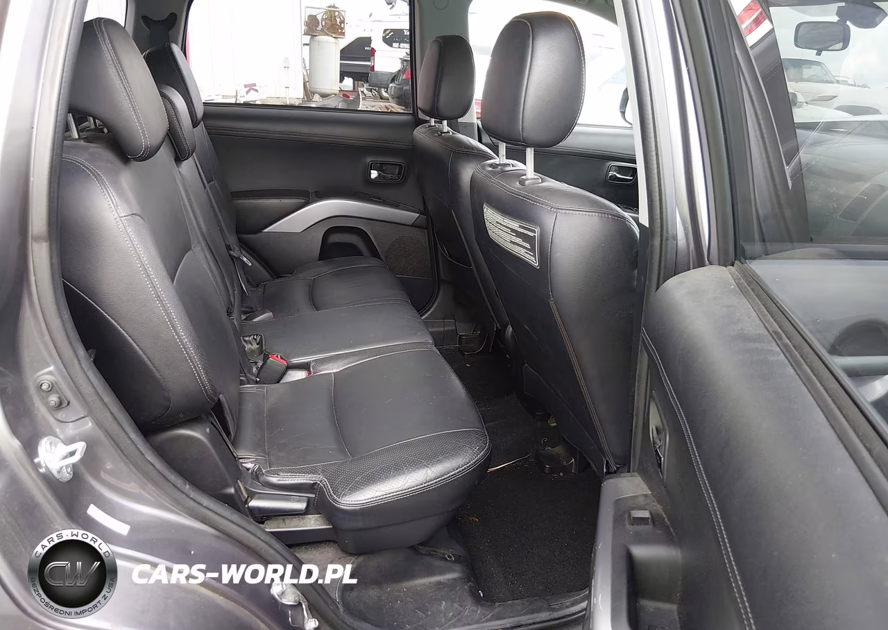 2010 Mitsubishi Outlander Xls VIN:JA4JT4AX1AZ003611 - 8