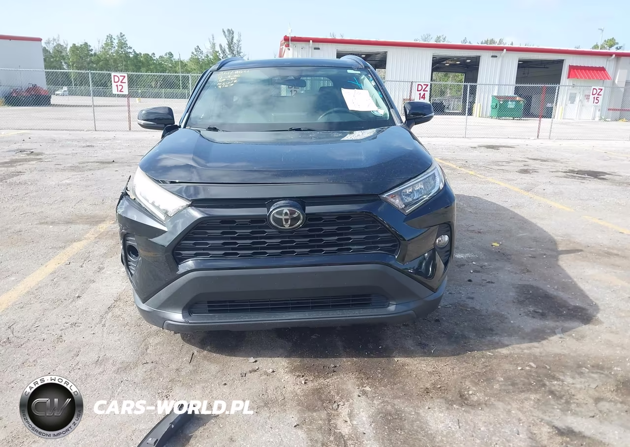 2021 Toyota Rav4 Xle Premium VIN:2T3C1RFV2MC136800 - 12