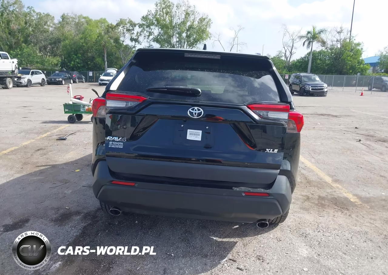 2021 Toyota Rav4 Xle Premium VIN:2T3C1RFV2MC136800 - 16