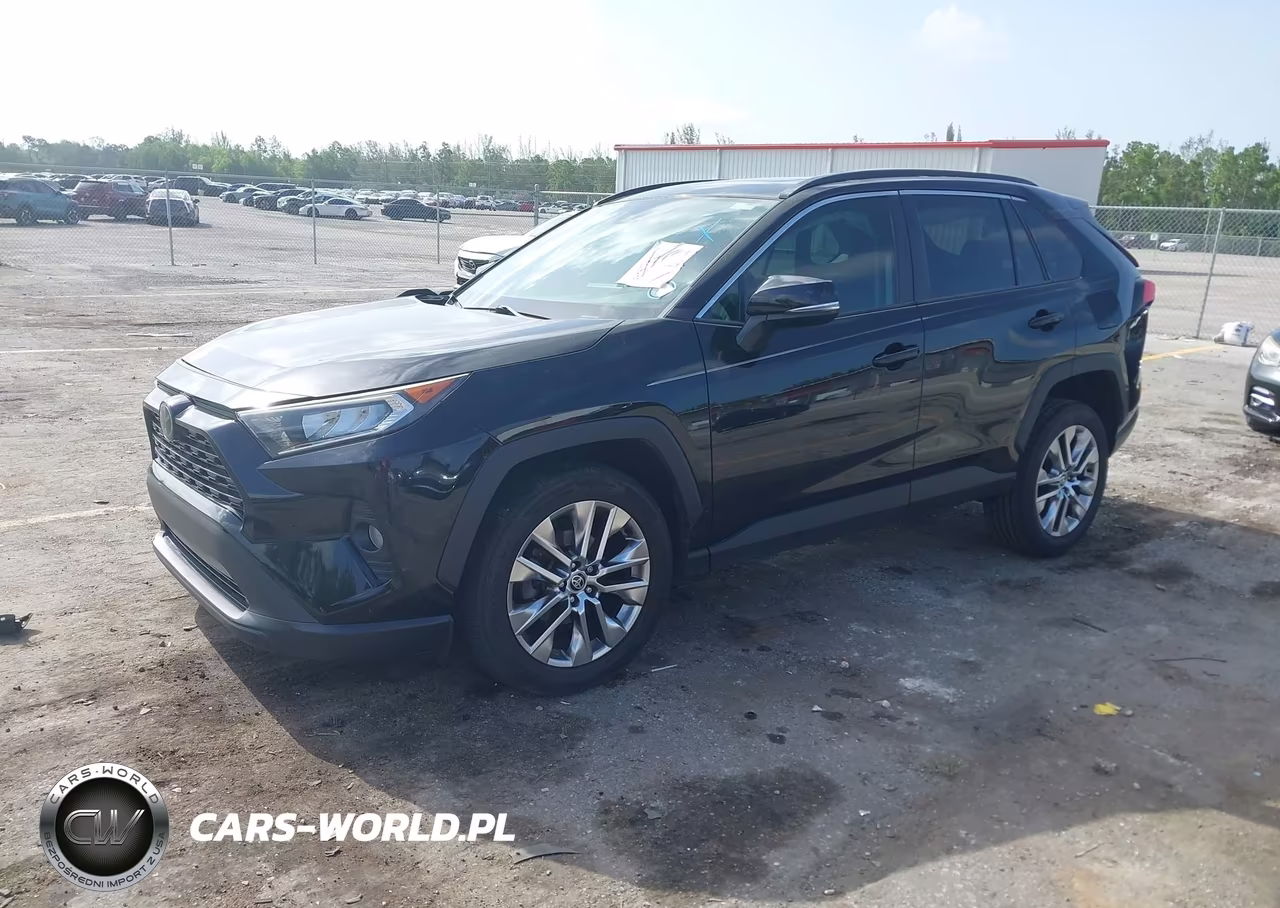 2021 Toyota Rav4 Xle Premium VIN:2T3C1RFV2MC136800 - 2