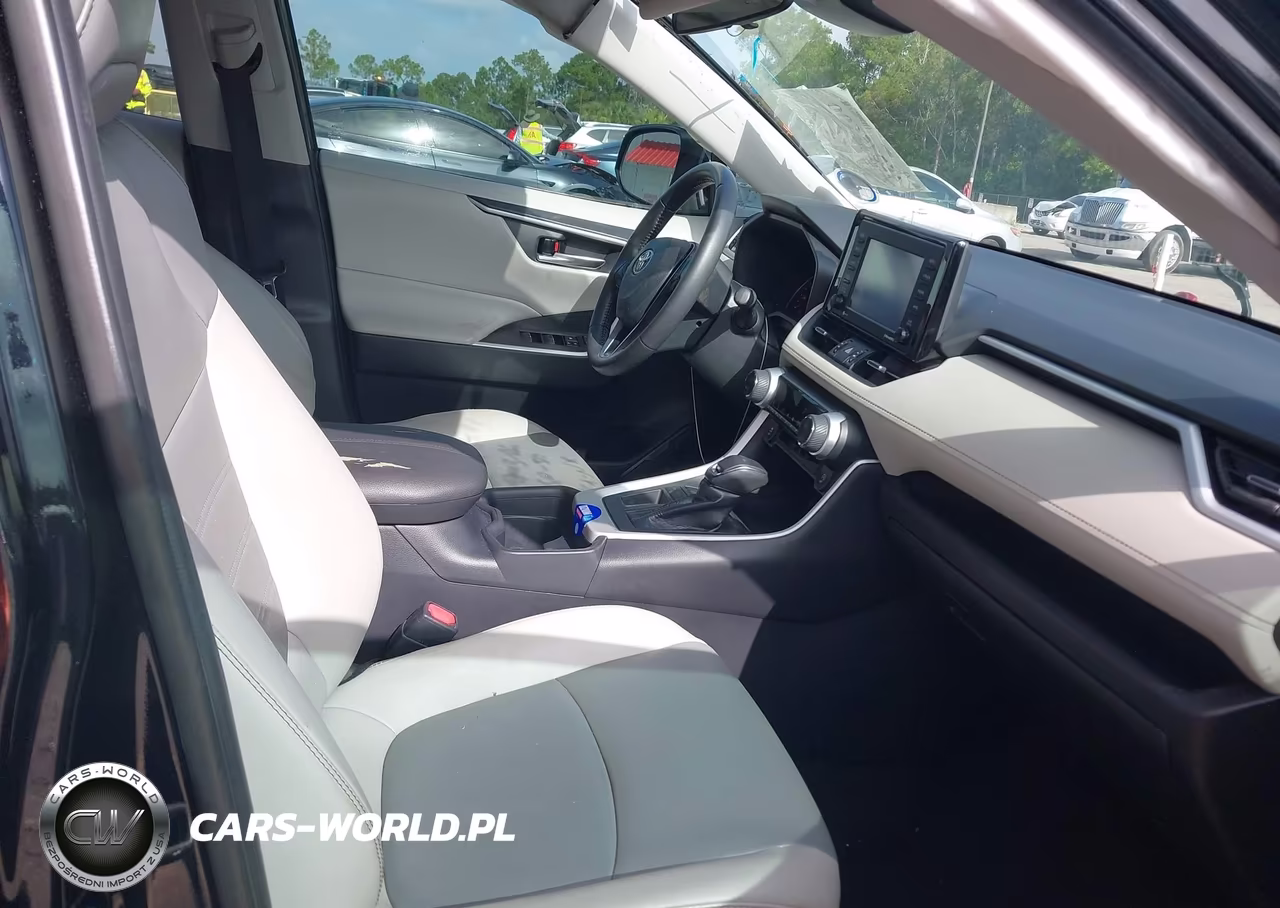 2021 Toyota Rav4 Xle Premium VIN:2T3C1RFV2MC136800 - 5