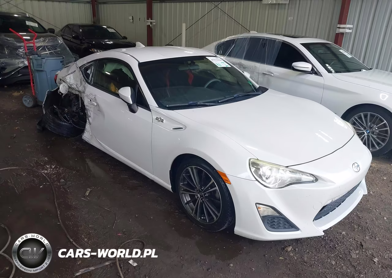 2015 Scion Fr-S – zdjęcie 1 z 16