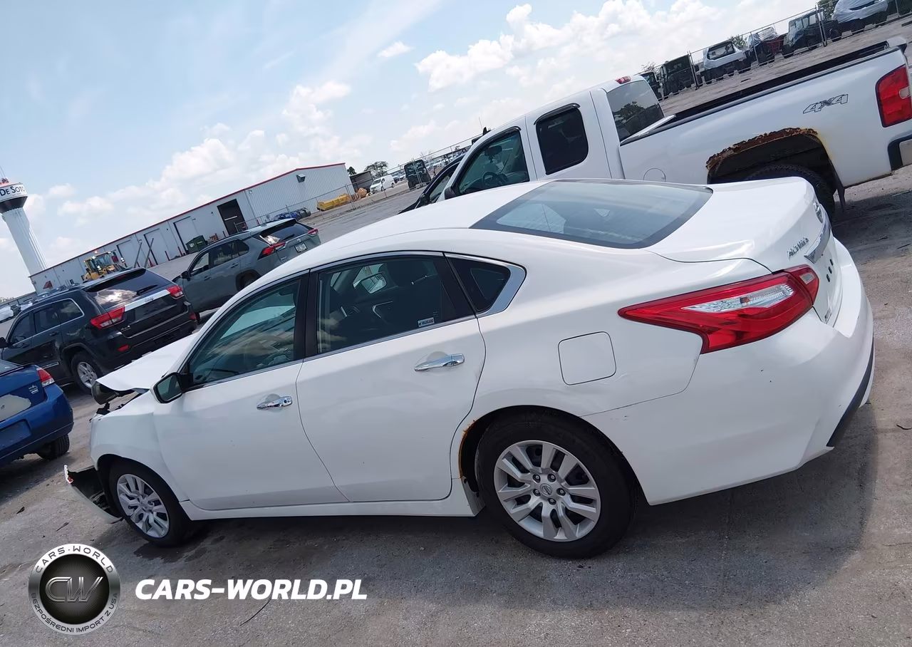 2017 Nissan Altima 2.5 S VIN:1N4AL3APXHN355299 - 13