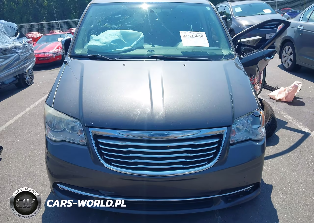 2016 Chrysler Town & Country Touring VIN:2C4RC1BG5GR296003 - 12