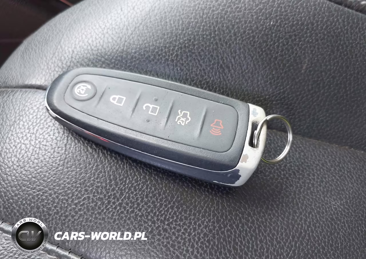 2013 Ford Escape Titanium VIN:1FMCU0J93DUC23934 - 11
