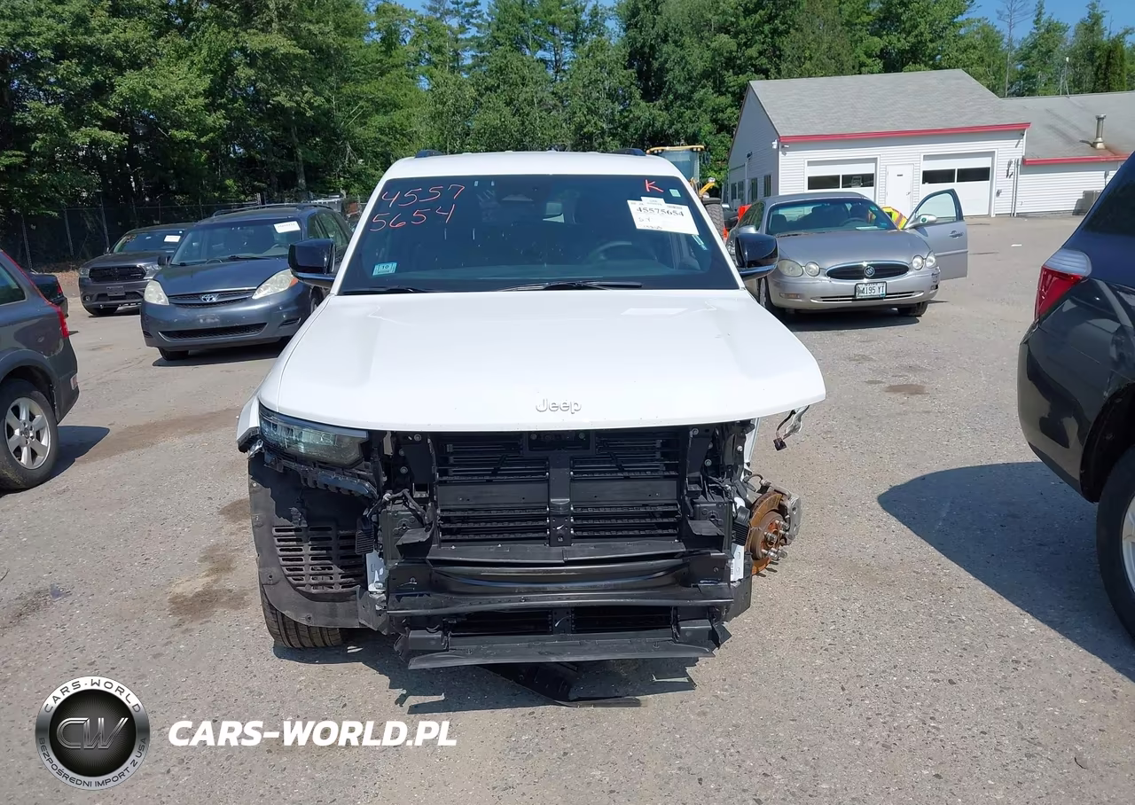 2024 Jeep Grand Cherokee Limited 4X4 VIN:1C4RJHBG0RC262044 - 12
