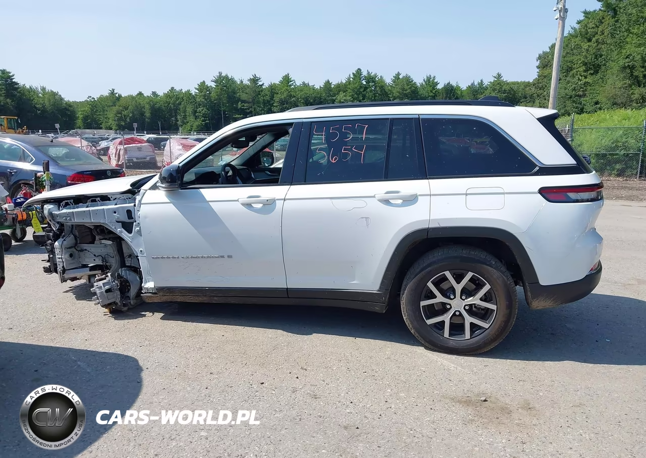 2024 Jeep Grand Cherokee Limited 4X4 VIN:1C4RJHBG0RC262044 - 14