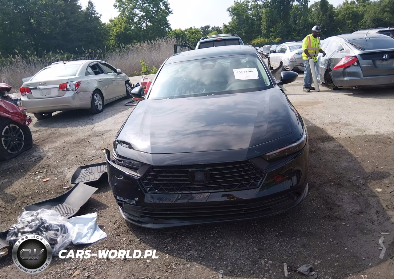 2025 Honda Accord Se VIN:1HGCY1F4XSA062008 - 13