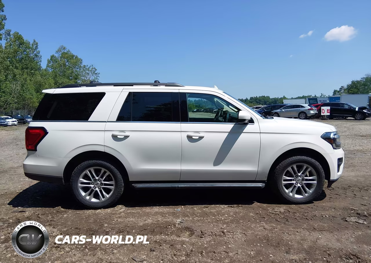2023 Ford Expedition Xlt VIN:1FMJU1J81PEA41300 - 13