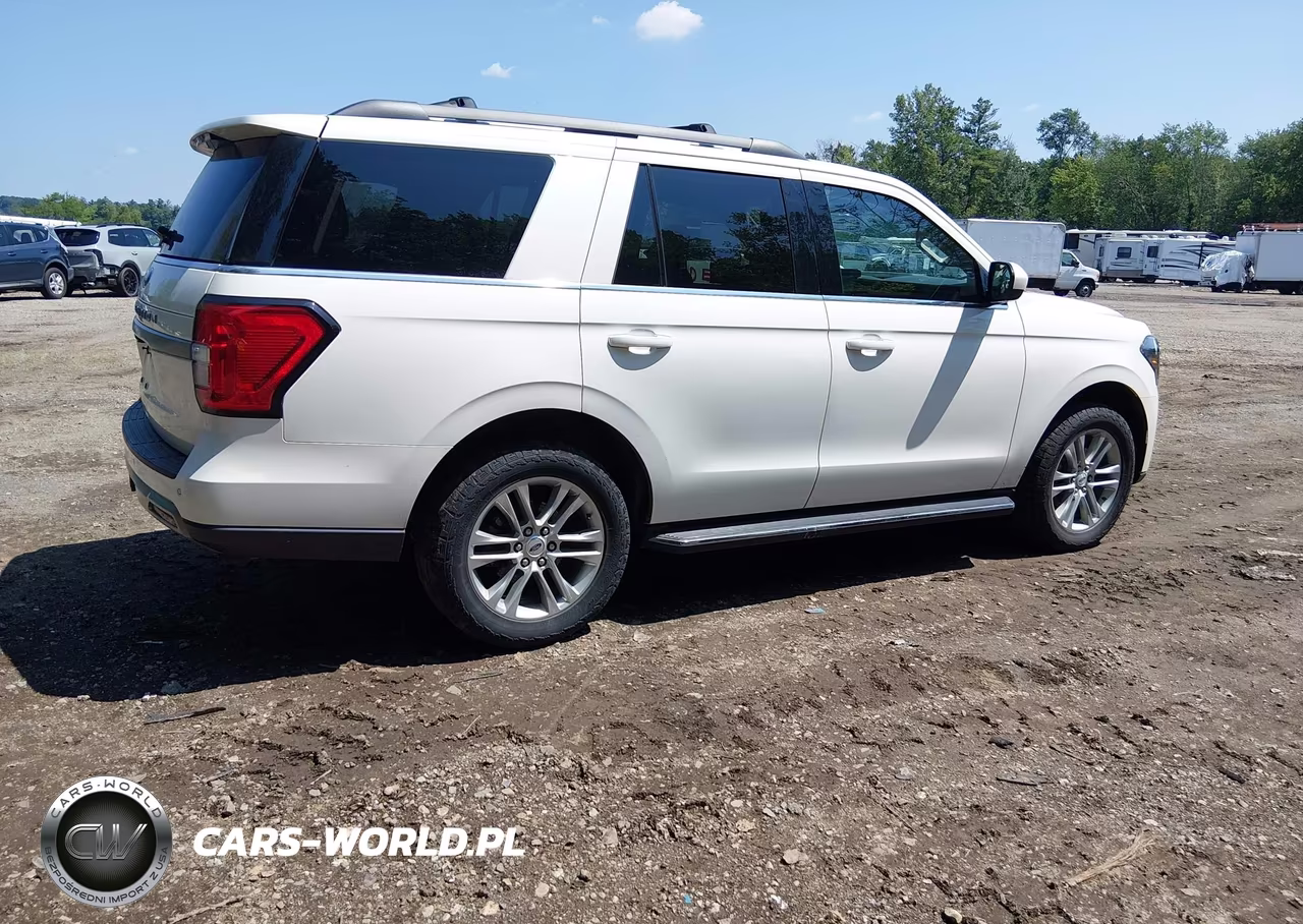 2023 Ford Expedition Xlt VIN:1FMJU1J81PEA41300 - 4
