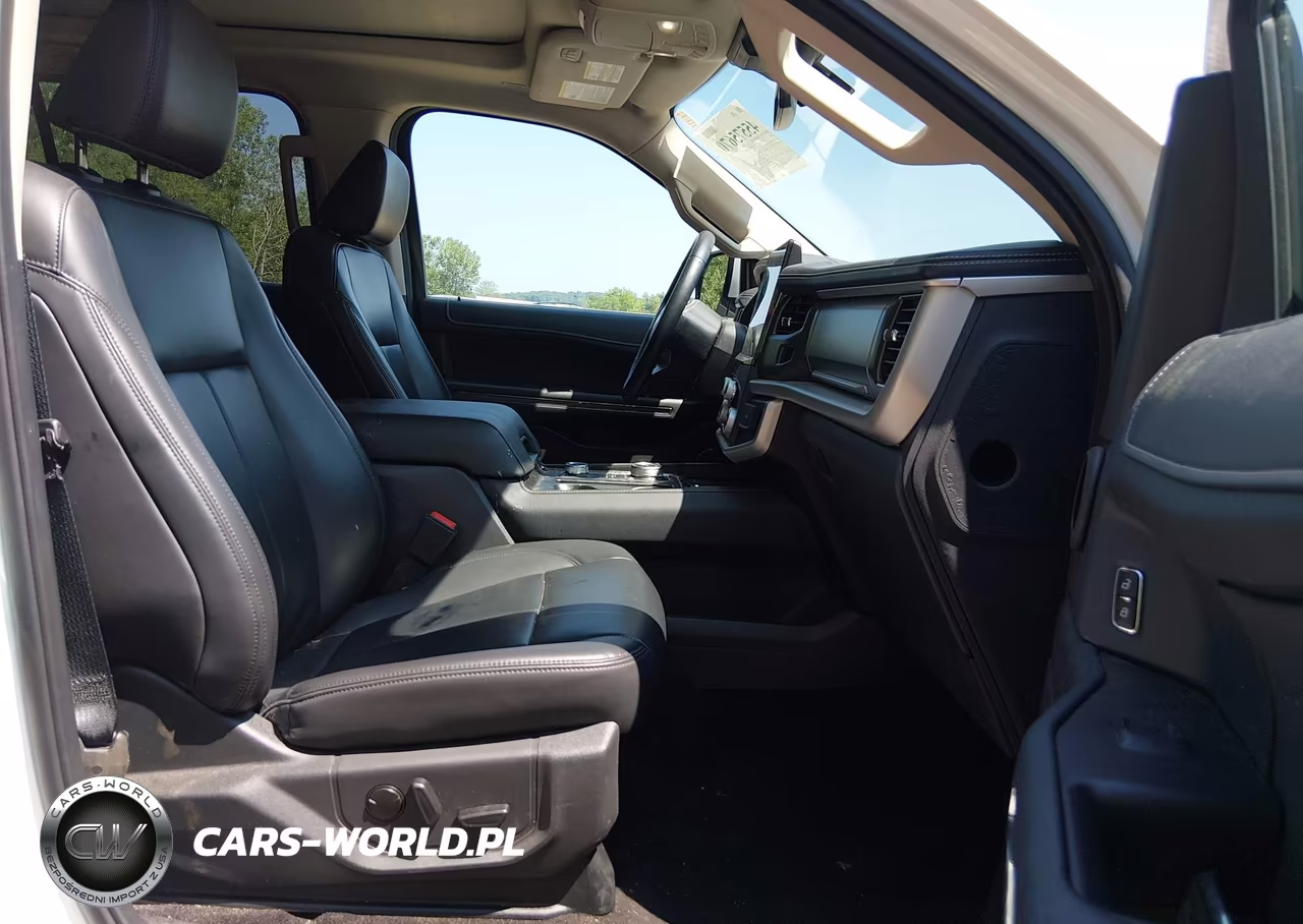 2023 Ford Expedition Xlt VIN:1FMJU1J81PEA41300 - 5
