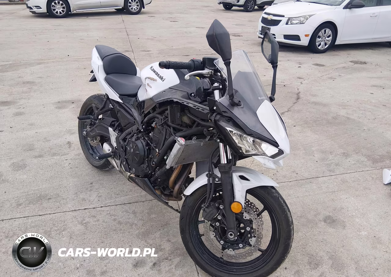 2020 Kawasaki Ex650 N