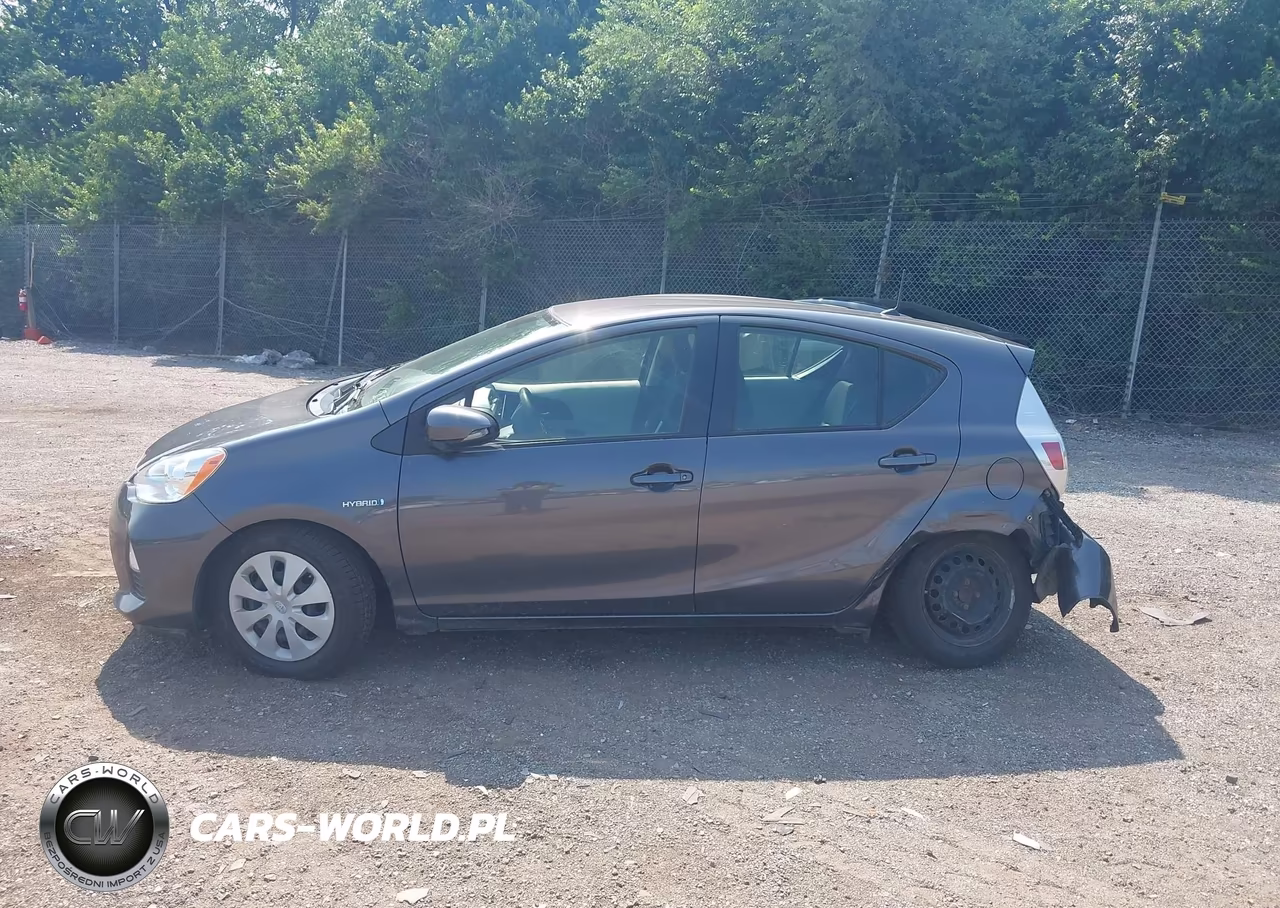 2012 Toyota Prius C Two VIN:JTDKDTB36C1023562 - 14