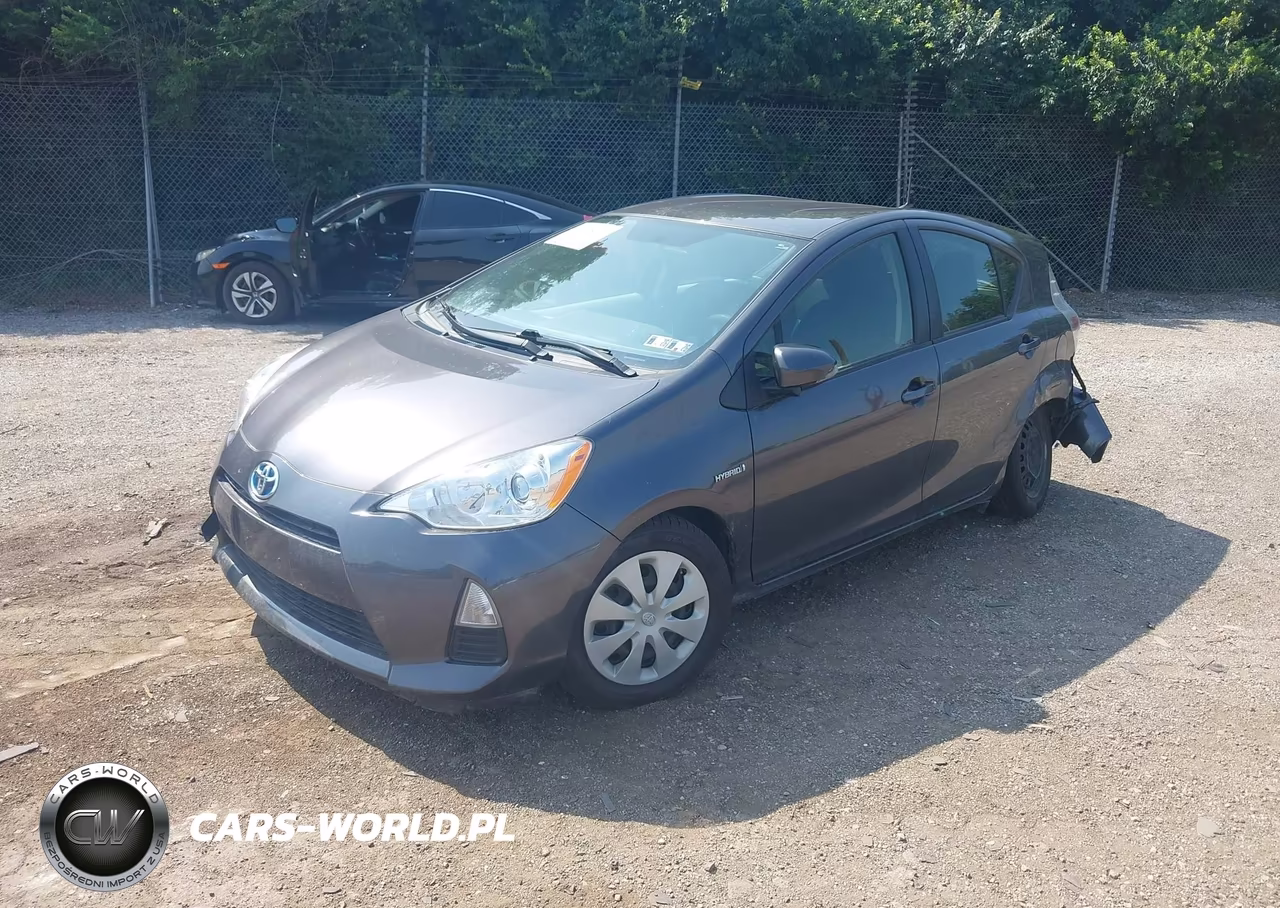 2012 Toyota Prius C Two VIN:JTDKDTB36C1023562 - 2