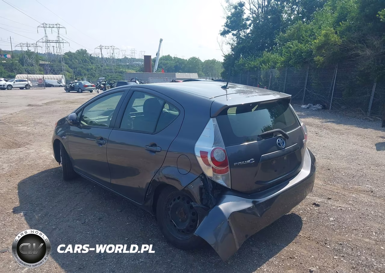 2012 Toyota Prius C Two VIN:JTDKDTB36C1023562 - 3
