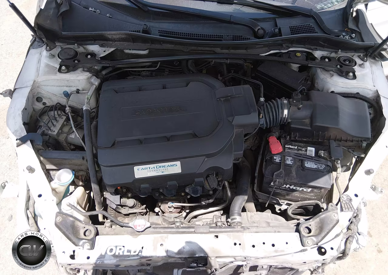 2016 Honda Accord Touring VIN:1HGCR3F90GA030275 - 10