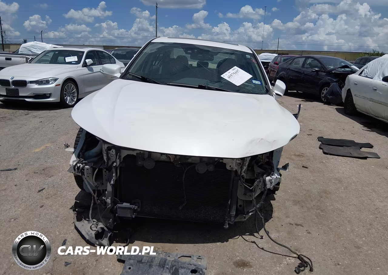 2016 Honda Accord Touring VIN:1HGCR3F90GA030275 - 12