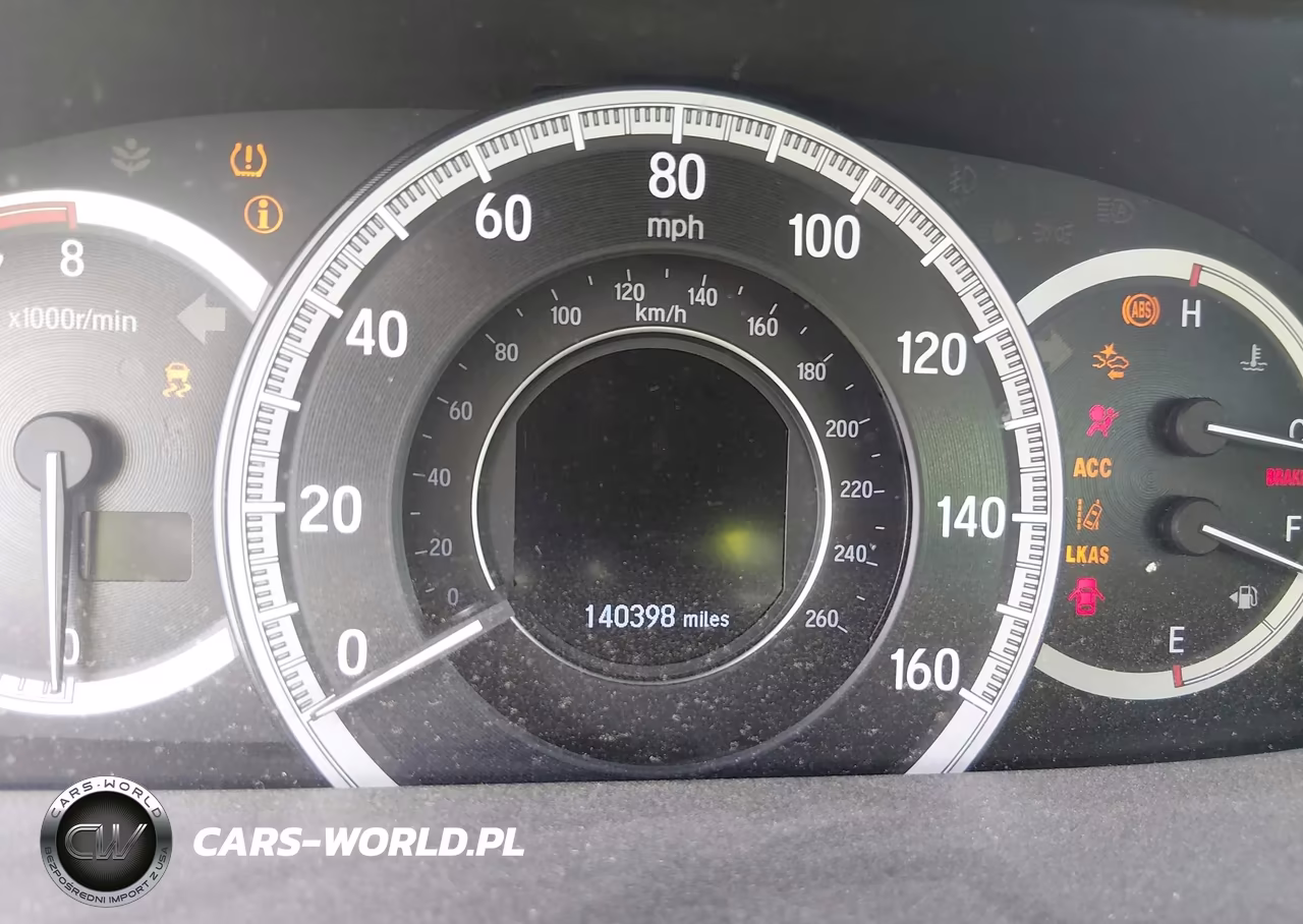 2016 Honda Accord Touring VIN:1HGCR3F90GA030275 - 7