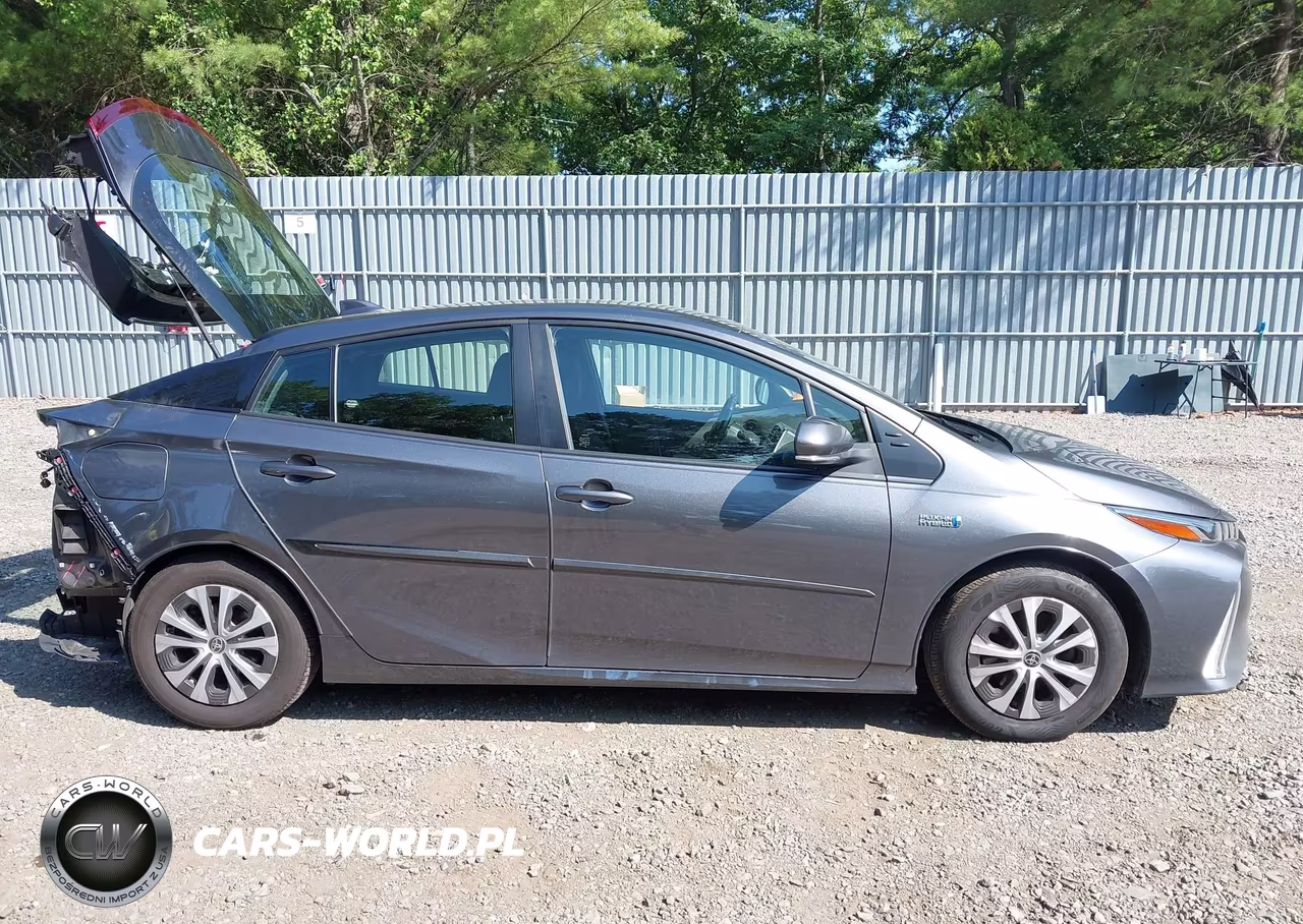 2022 Toyota Prius Prime Le VIN:JTDKAMFP9N3215237 - 13