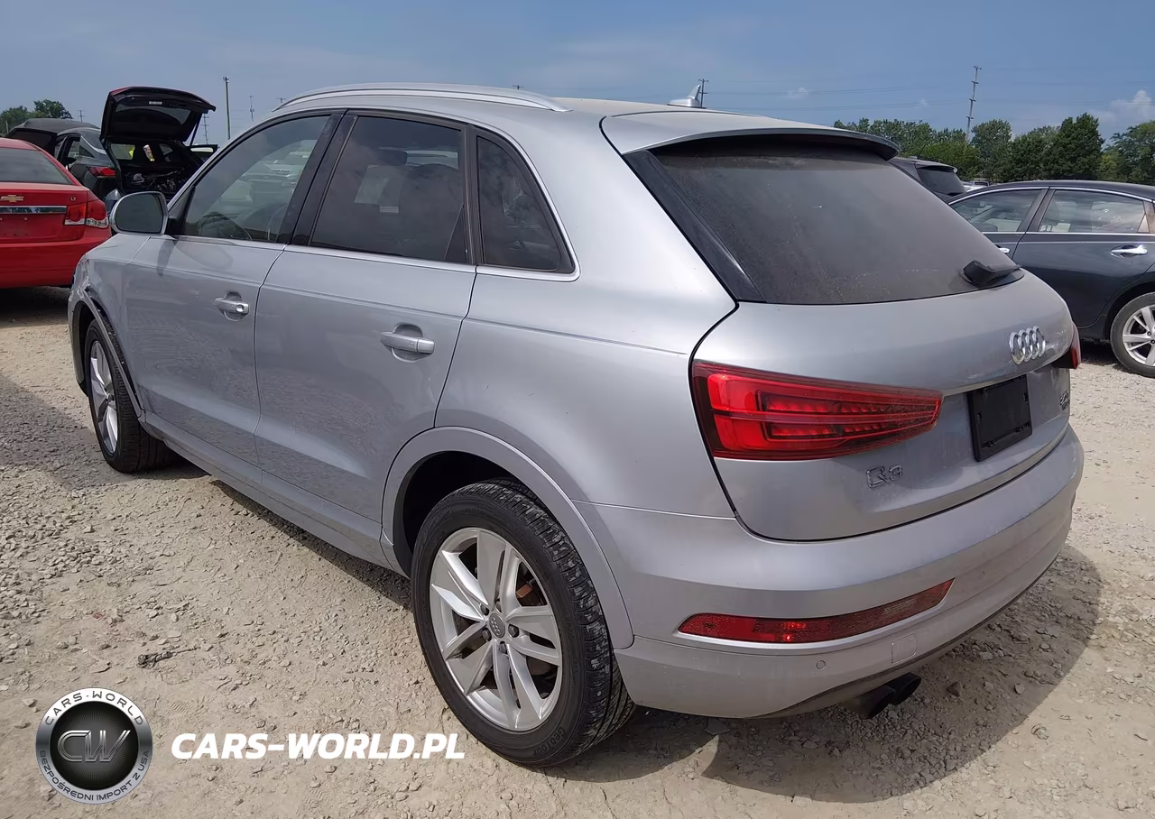 2016 Audi Q3 2.0T Premium Plus VIN:WA1EFCFS4GR017818 - 3