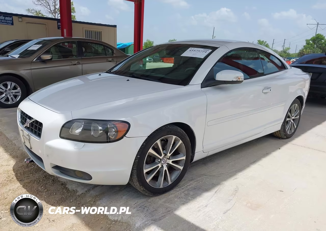 2010 Volvo C70 T5 VIN:YV1672MCXAJ092567 - 2