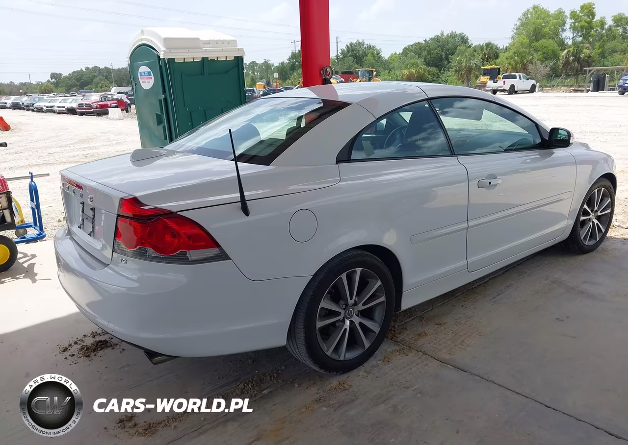 2010 Volvo C70 T5 VIN:YV1672MCXAJ092567 - 4