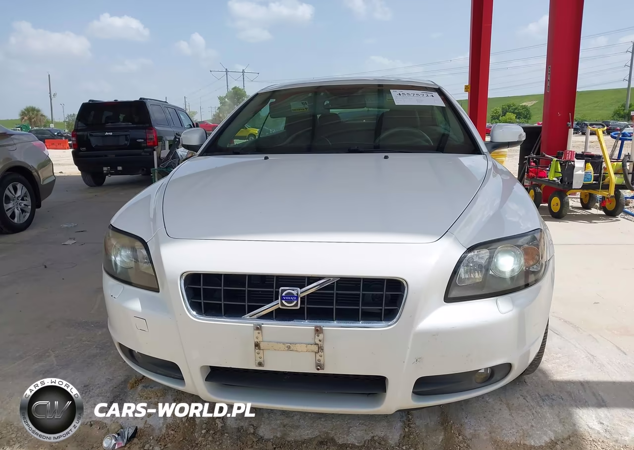 2010 Volvo C70 T5 VIN:YV1672MCXAJ092567 - 6