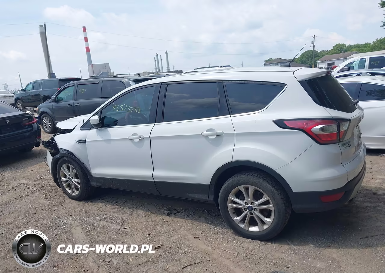 2017 Ford Escape Se VIN:1FMCU9G99HUC96713 - 14
