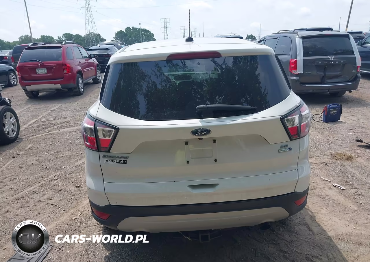 2017 Ford Escape Se VIN:1FMCU9G99HUC96713 - 16