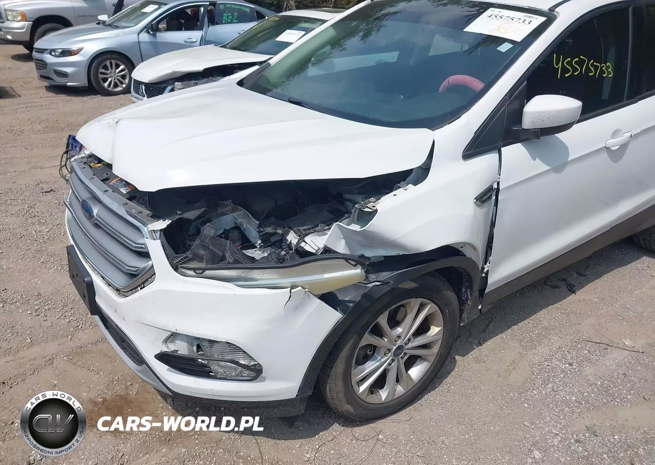 2017 Ford Escape Se VIN:1FMCU9G99HUC96713 - 6