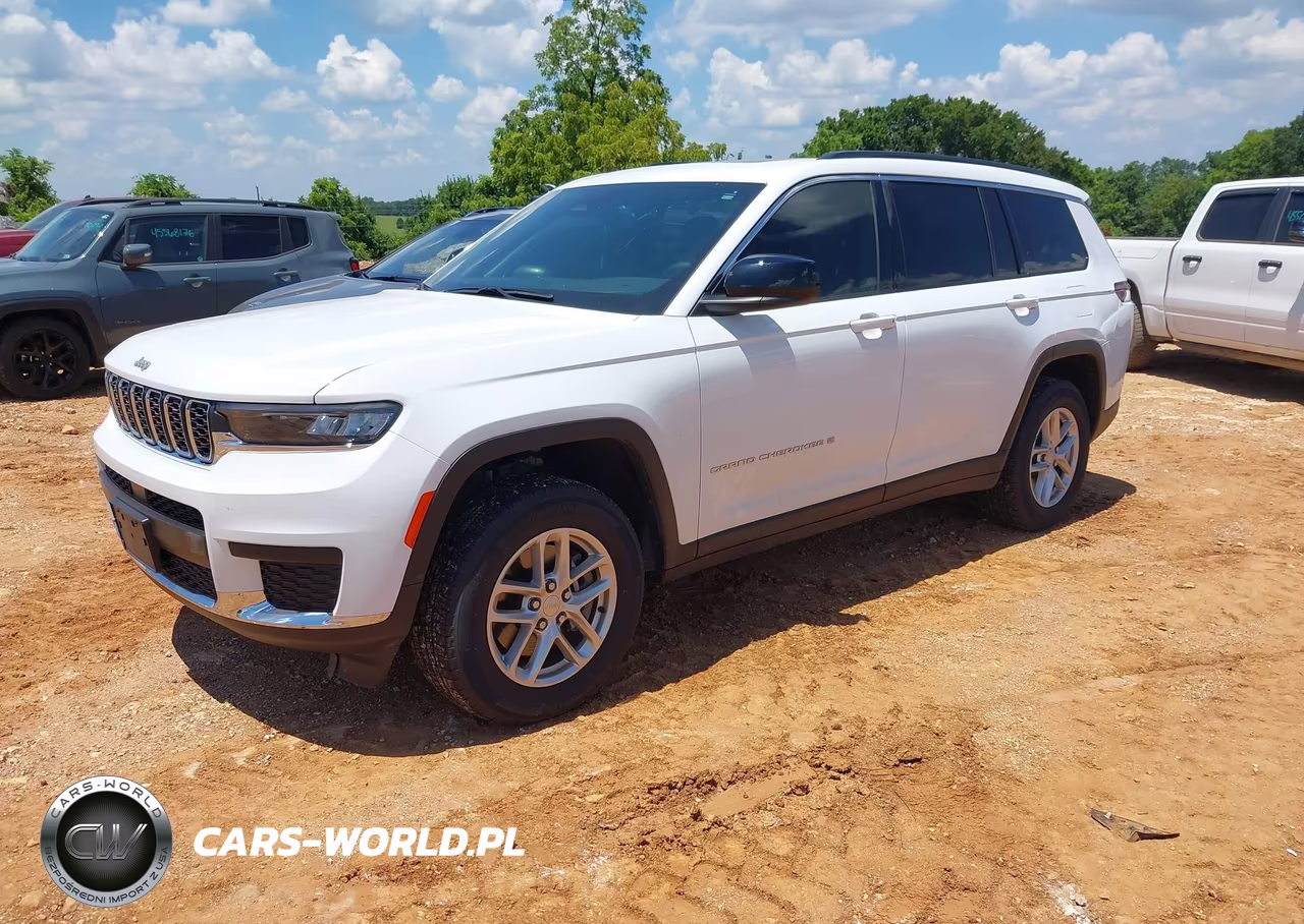 2025 Jeep Grand Cherokee L Laredo X 4X4 VIN:1C4RJKAG6S8666215 - 2