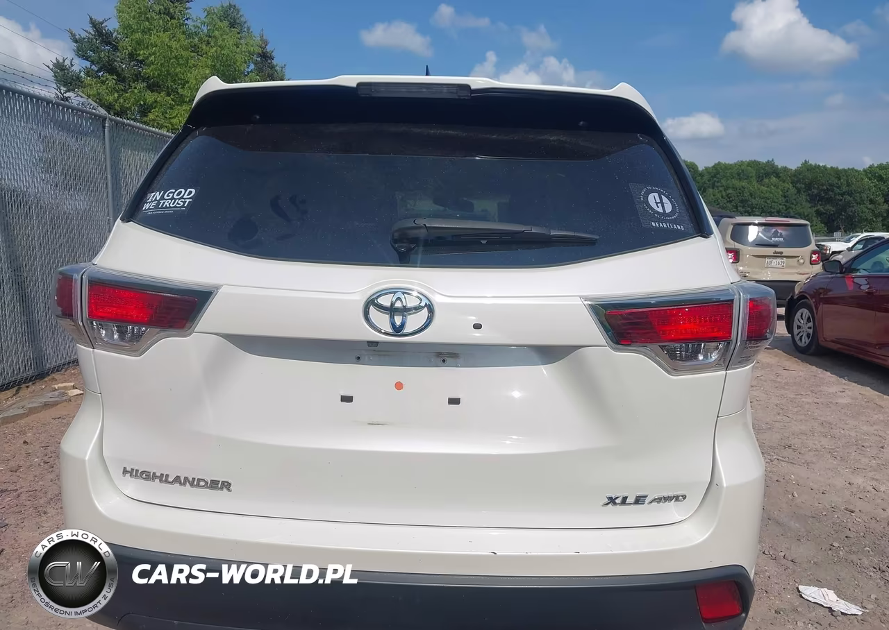 2016 Toyota Highlander Xle V6 VIN:5TDJKRFHXGS506734 - 13
