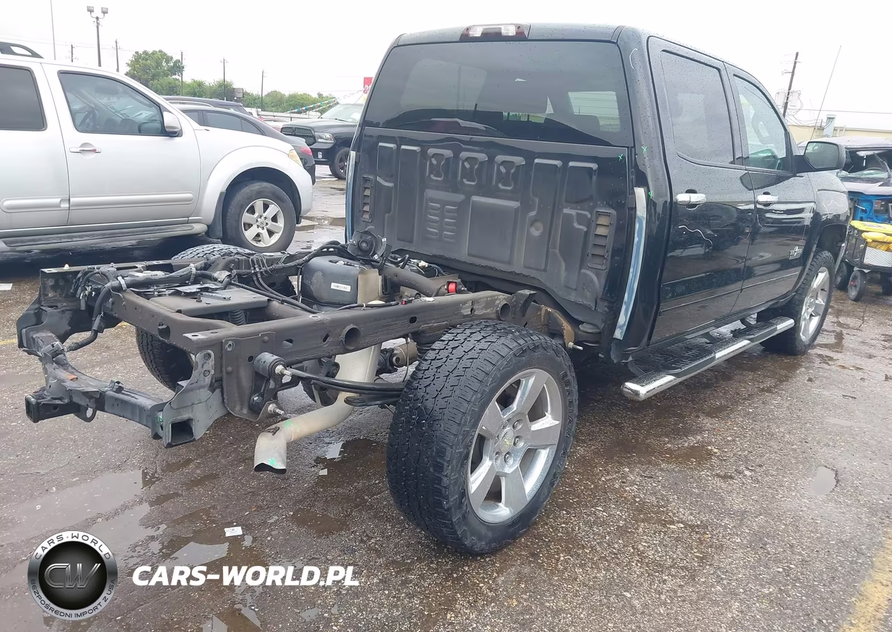 2018 Chevrolet Silverado 1500 1Lt VIN:3GCPCREC4JG493840 - 4