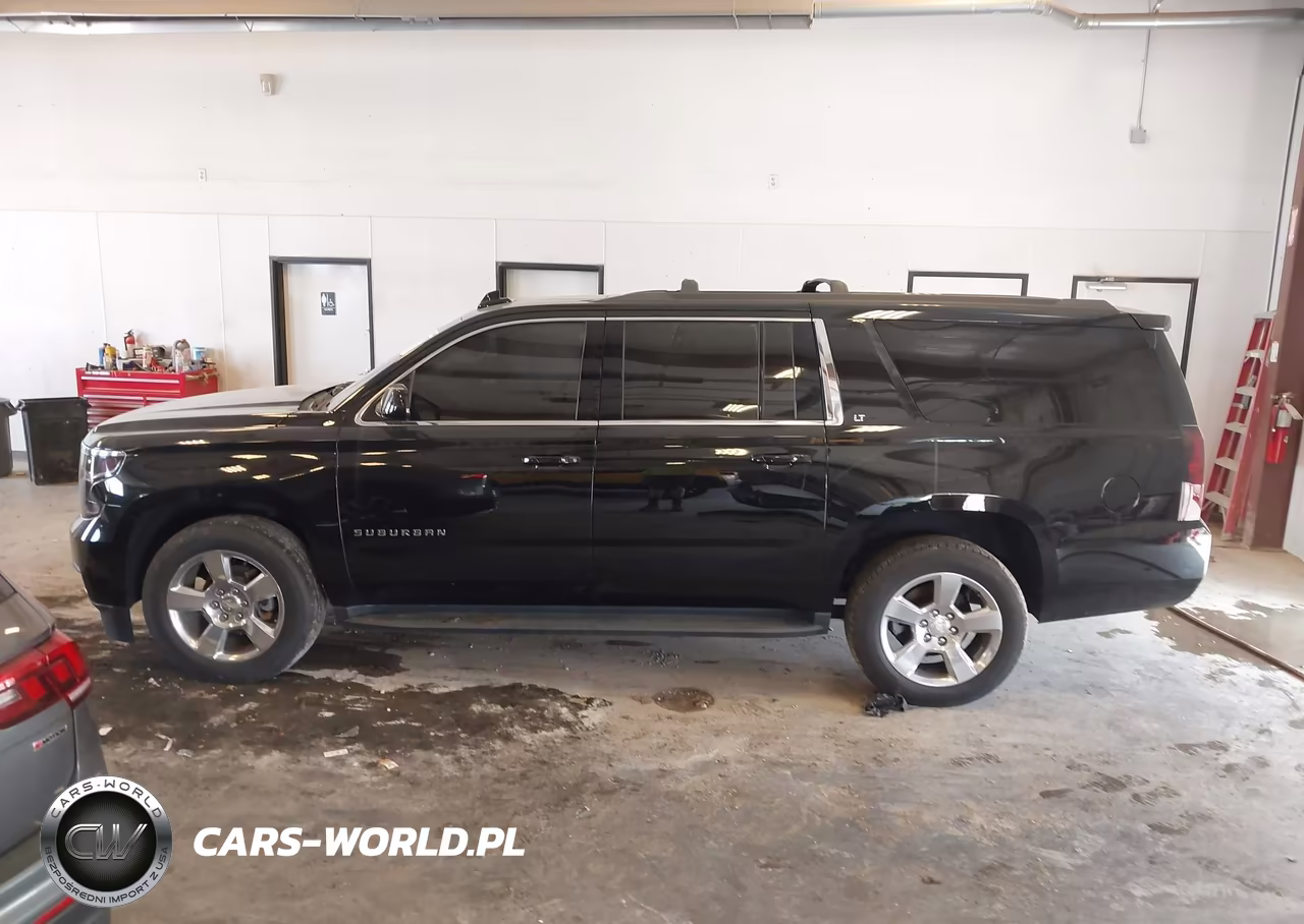 2017 Chevrolet Suburban Lt VIN:1GNSKHKC8HR365503 - 14