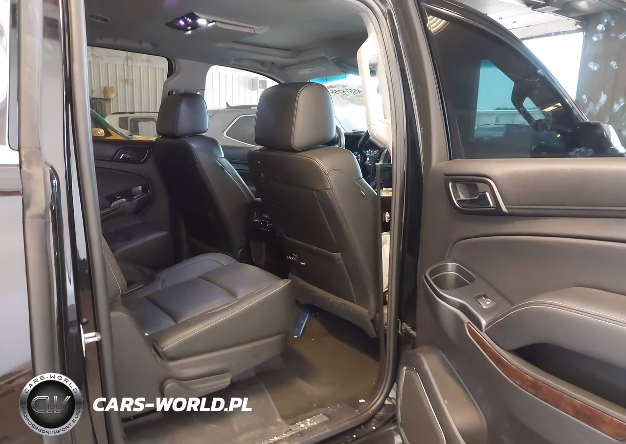 2017 Chevrolet Suburban Lt VIN:1GNSKHKC8HR365503 - 8