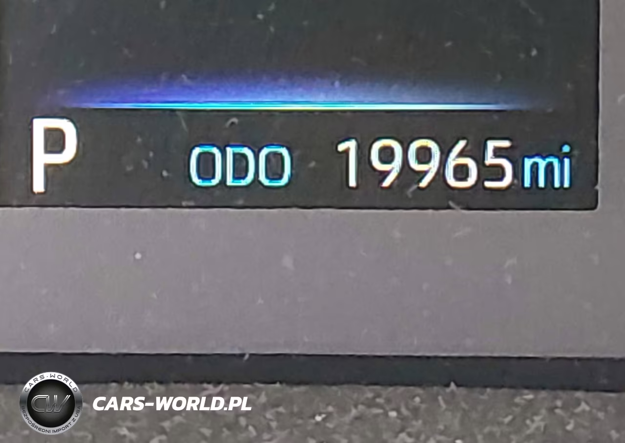 2025 Toyota Corolla Cross Le VIN:7MUCAAAG6SV142452 - 15