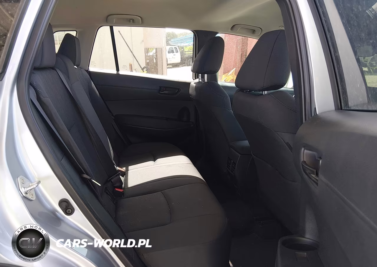 2025 Toyota Corolla Cross Le VIN:7MUCAAAG6SV142452 - 8